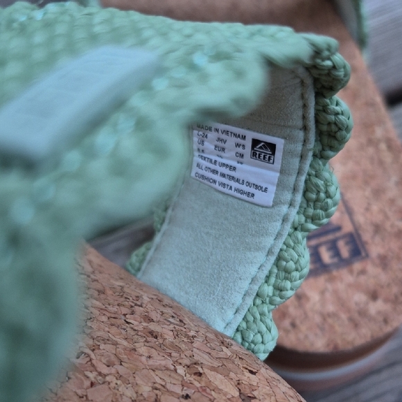 Reef Cusion Vista Higher Strap Sandals - Picture 6 of 9